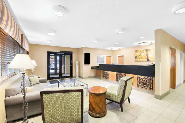 Hotel Interior 5 of 31